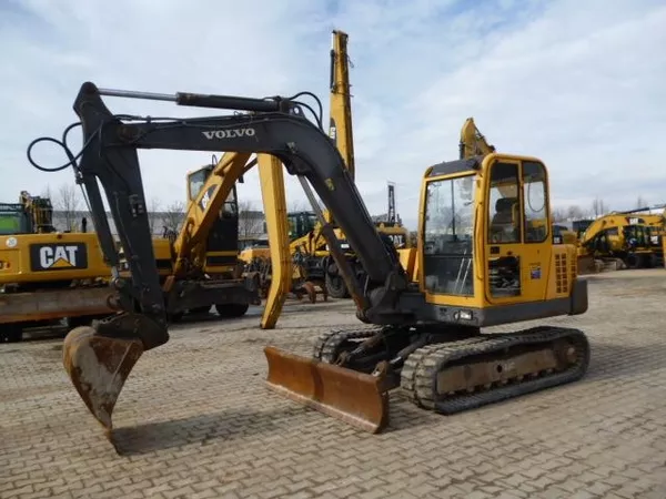 Мини - экскаватор Volvo 233