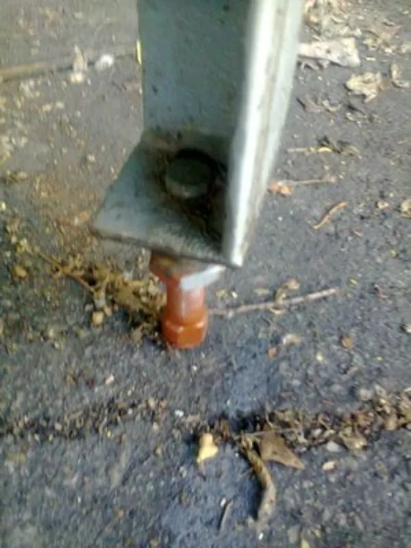 Продам верстак слесарный совецкий в отличном состоние . 3