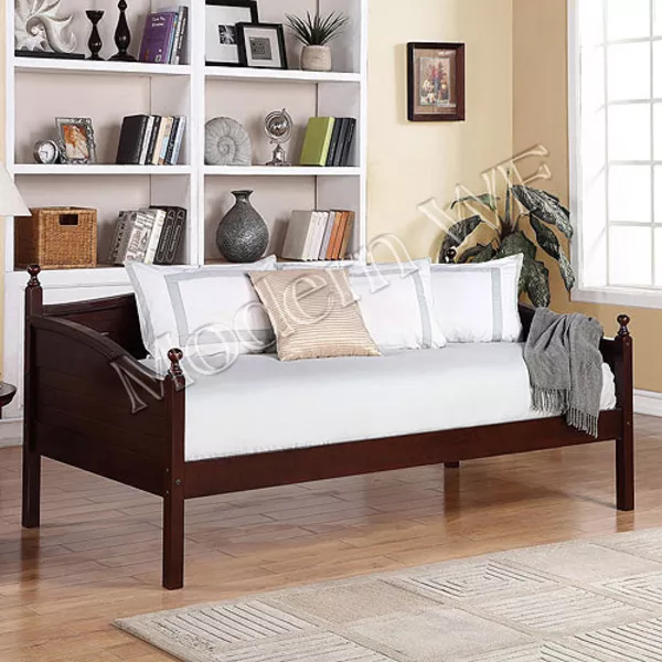 Кровать Кайли из натурального дерева 2