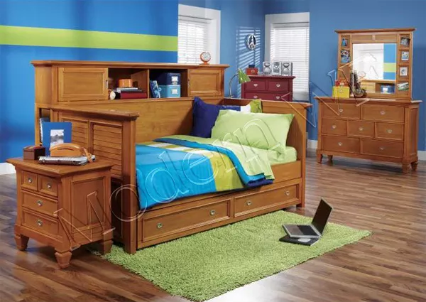 Кровать Лагос из натурального дерева 2