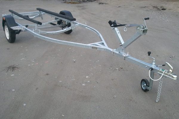 Прицеп для лодки до 5м