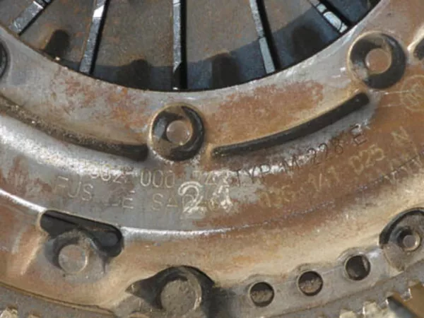 Маховик двухмассовый для Volkswagen Caddy, Passat, Touran, VW Golf V, 2