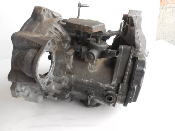 Коробка передач VW Caddy 1.9 TDI