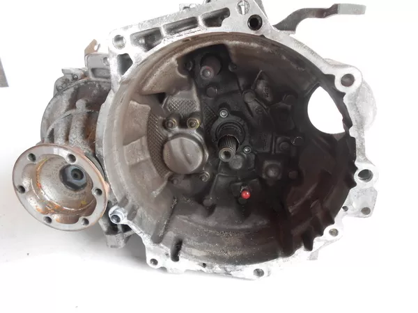 Коробка передач VW Caddy 1.9 TDI 3