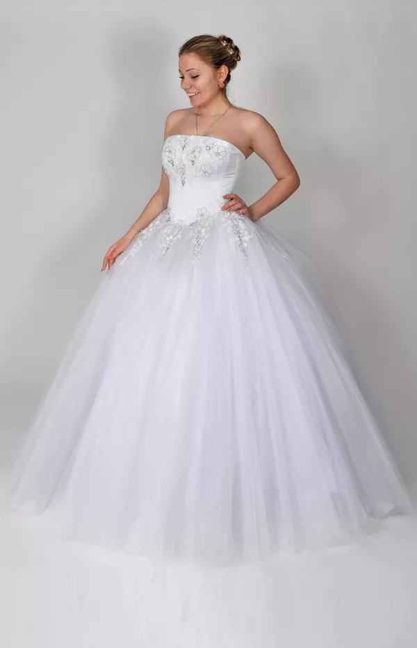 Свадебные платья в наличии, продажа, Киев 4