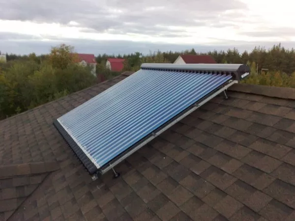 Монтаж солнечных коллекторов.