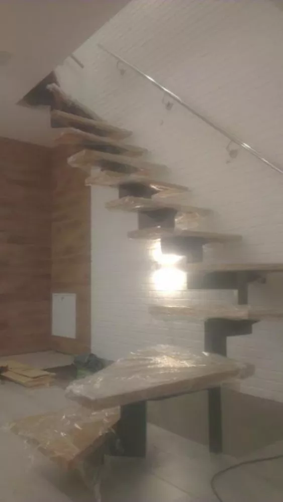 Лестницы из черного металла 2