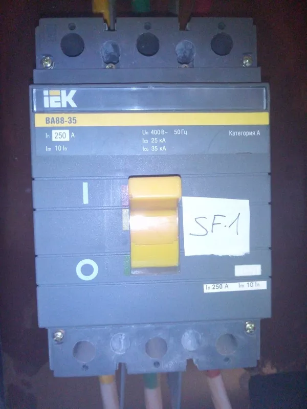 IEK ВА88-35,  3Р,  250А,  контактор КТИ 5225 (225 А),  система АВР 2