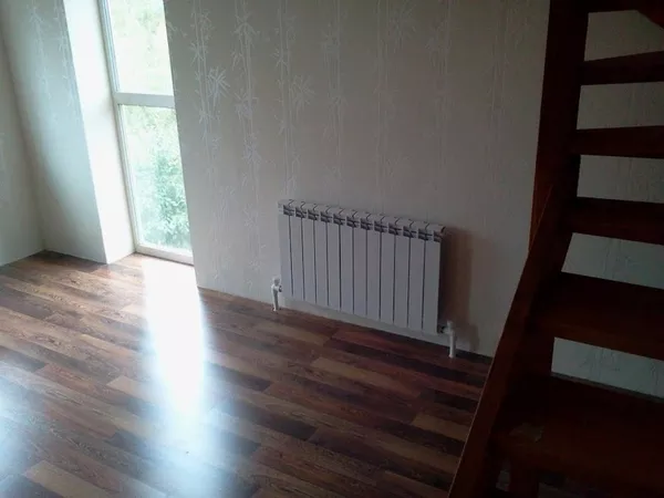 Укладка ламината.Настил ковролина, линолеума.