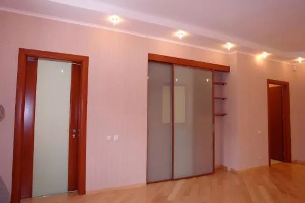 Поклейка обоев - всех видов.