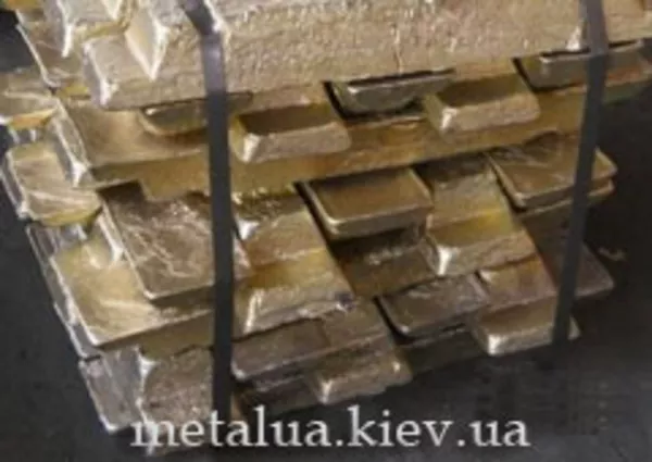 Чушки и слитки бронзовые