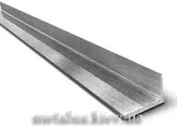 Уголок алюминиевый АД31