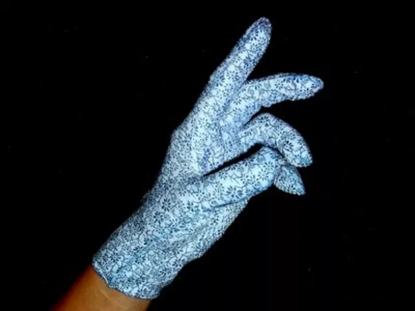 Перчатки для Снегурочки 3