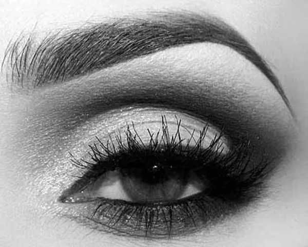 Каджал-сурьма с маслом миндаля из Индии. Здоровье и красота от Биотик 7