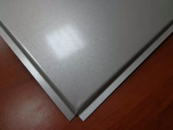 Подвесные потолки. Кассеты металлические, алюминиевые плиты. Потолок. 4