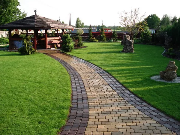 Качественная тротуарная плитка для дома и сада 2