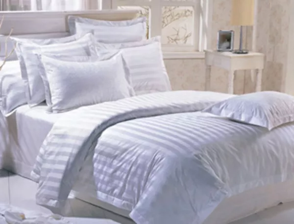 Купить постельное белье Киев,  Комплект семейный «Белый стиль»