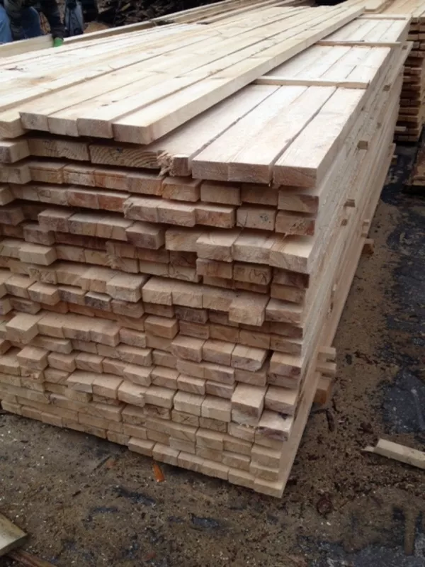 Доска необрезная,  cтолярная доска из сосны на экспорт 