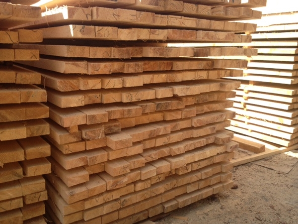 Доска необрезная,  cтолярная доска из сосны на экспорт  2