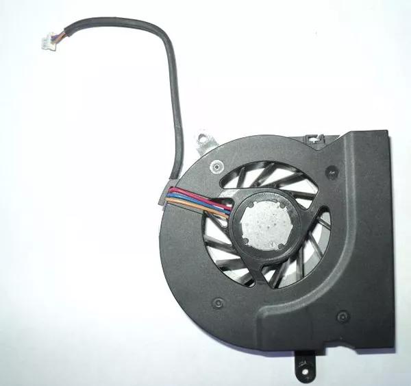 Продаю кулер  UDQFZZR24C1N для ноутбуков для  Toshiba Satellite A210
