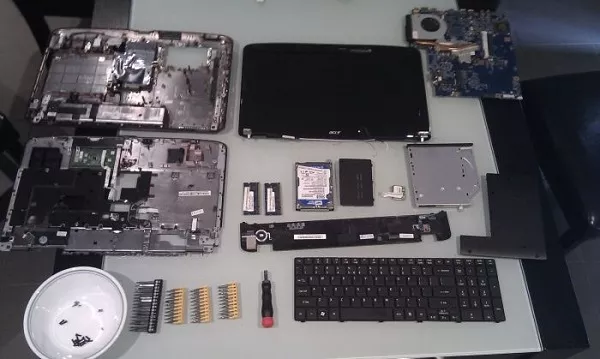 Продам запчасти от ноутбука Acer 1710