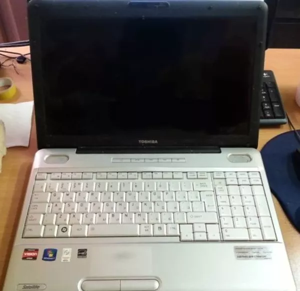 Отличный ноутбук Toshiba Satellite L500D (настоящий японец)  