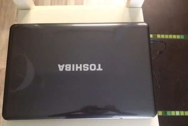 Отличный ноутбук Toshiba Satellite L500D (настоящий японец)   2
