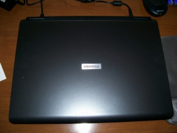 Очень шустрый и надежный ноутбук Toshiba Satellite A135. 2