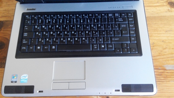 Отличный ноутбук для работы Toshiba (б/у) 3