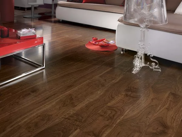 Паркетная доска Американский орех в Киеве