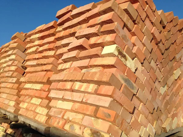 Кирпич силикатный  рядовой одинарный полуторный,  М-200, ( рядовой М-75, 