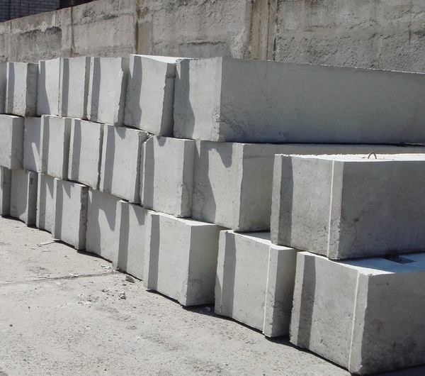 ЖБИ заборы,  бордюры,  тротуарные плиты,  плиты перекрытия,  фбс 3