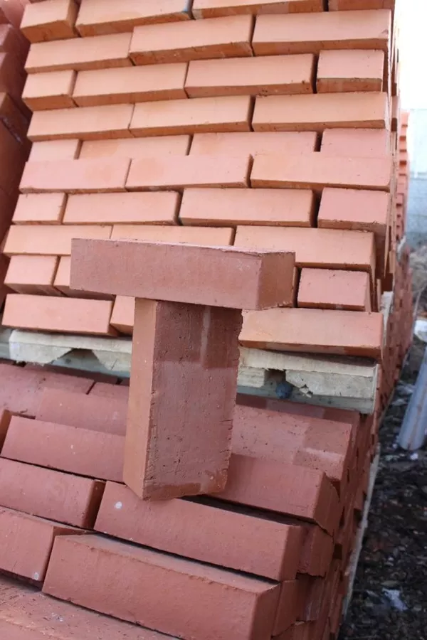 Кирпич Витебский печной М-200 красный полнотелый  3