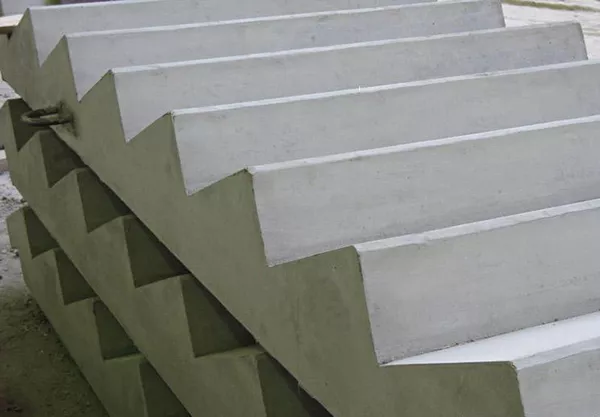 Лесницы, лесничные площадки,  лесничный марш бетонные ступени для лесниц 2