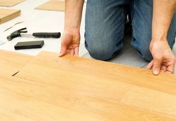 Укладка ламината недорого в Киеве  