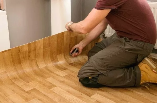 Укладка напольного покрытия Киев 