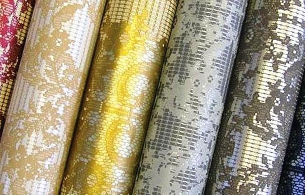 Поклейка обоев недорого