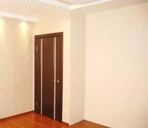 Поклейка обоев, ремонт квартир в Киеве