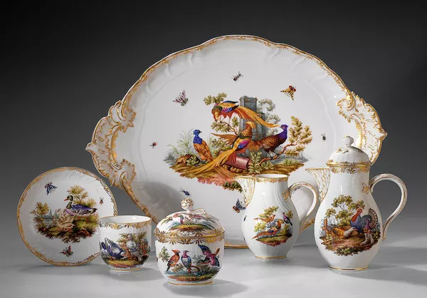 Куплю антиквариат монеты медали ордена картины значки часы и др.