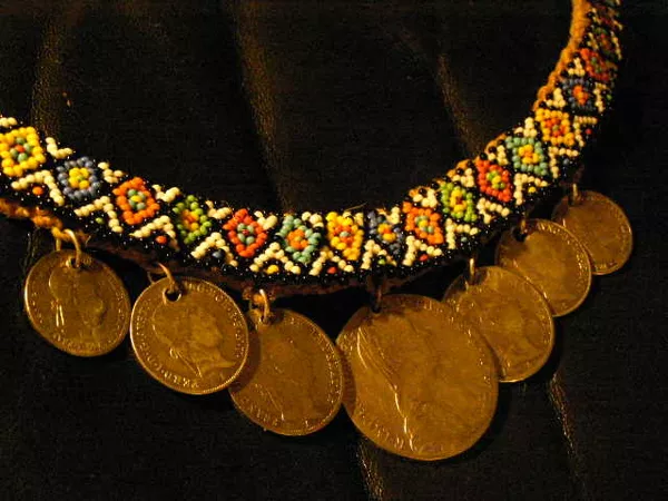 Продам ожерелье из старинных серебряных монет в этническом стиле! 3