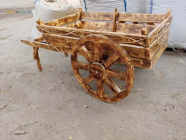 Декоративные воз. Деревянная повозка. Телега из дерева. 5