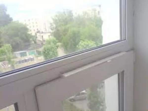 Приточно-вентиляционный  клапан – проветриватель New Air на пластиковы