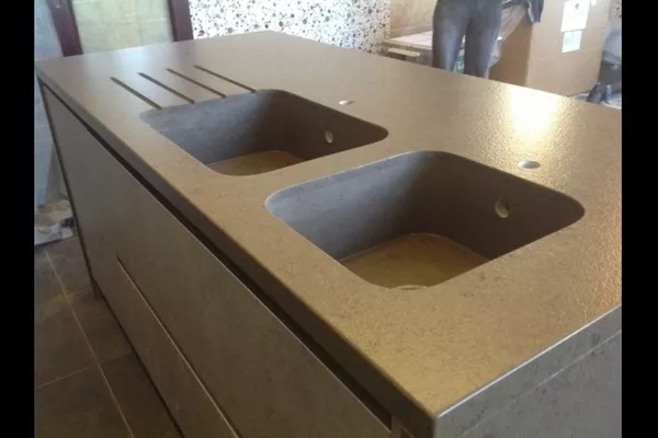 Кварцевые столешницы для кухонь 5