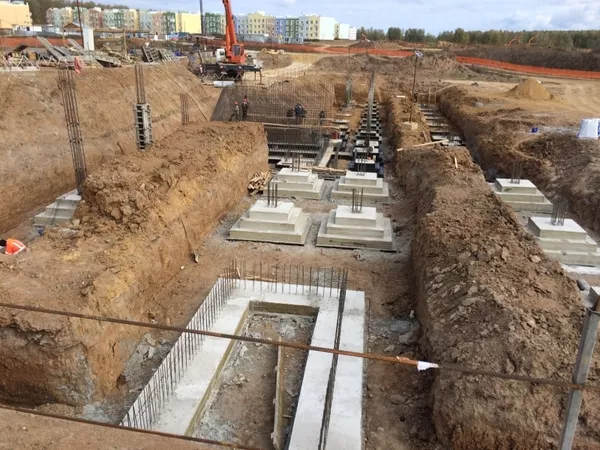 Рытые котлована под фундамент 3