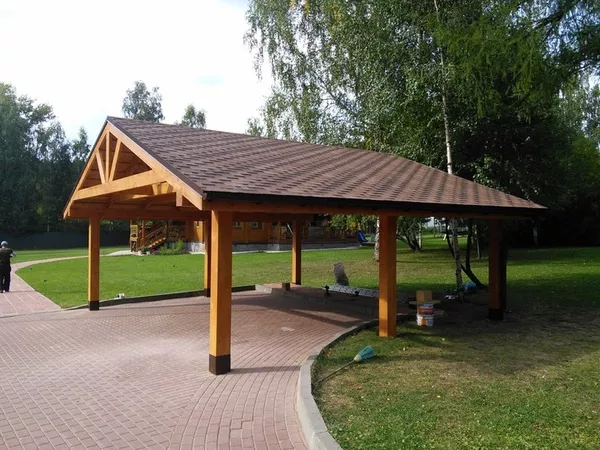 Веранда из дерева. Терраса из дерева. Пристройка к дому.