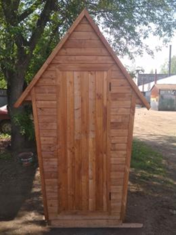 Деревянный туалет. Летняя душевая кабина. Душ+туалет на дачу.