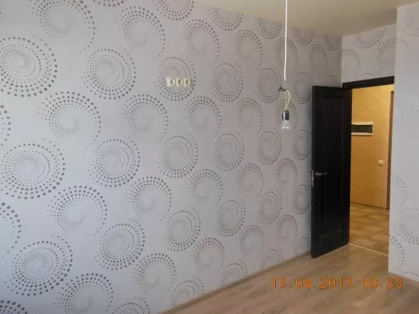 Поклейка обоев, укладка ламината Киев