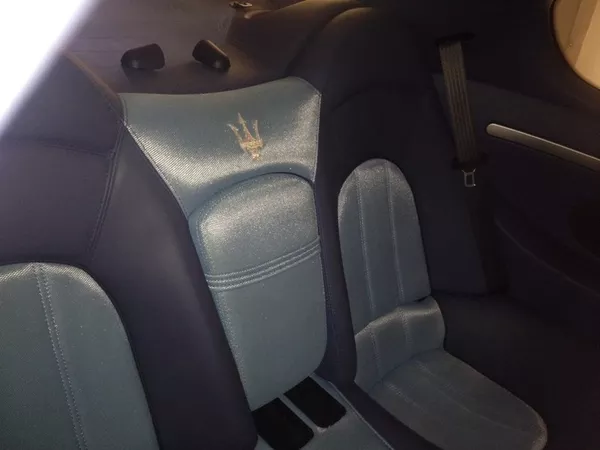 Перетяжка сидений кожей 5