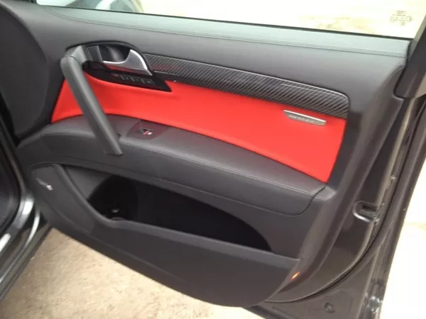 Перетяжка дверных карт кожей 2