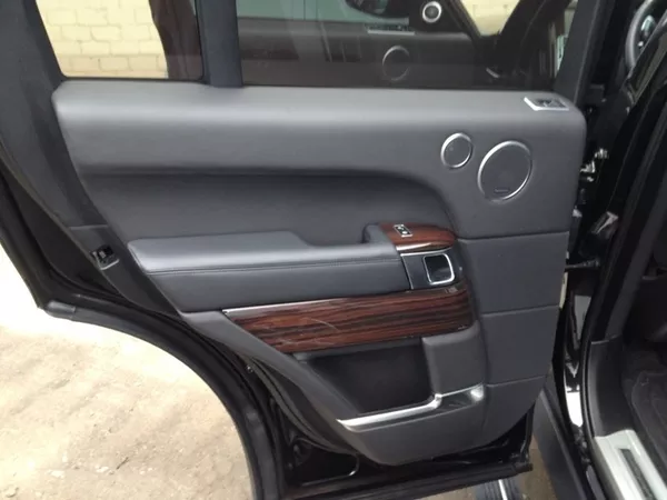 Перетяжка дверных карт кожей 3